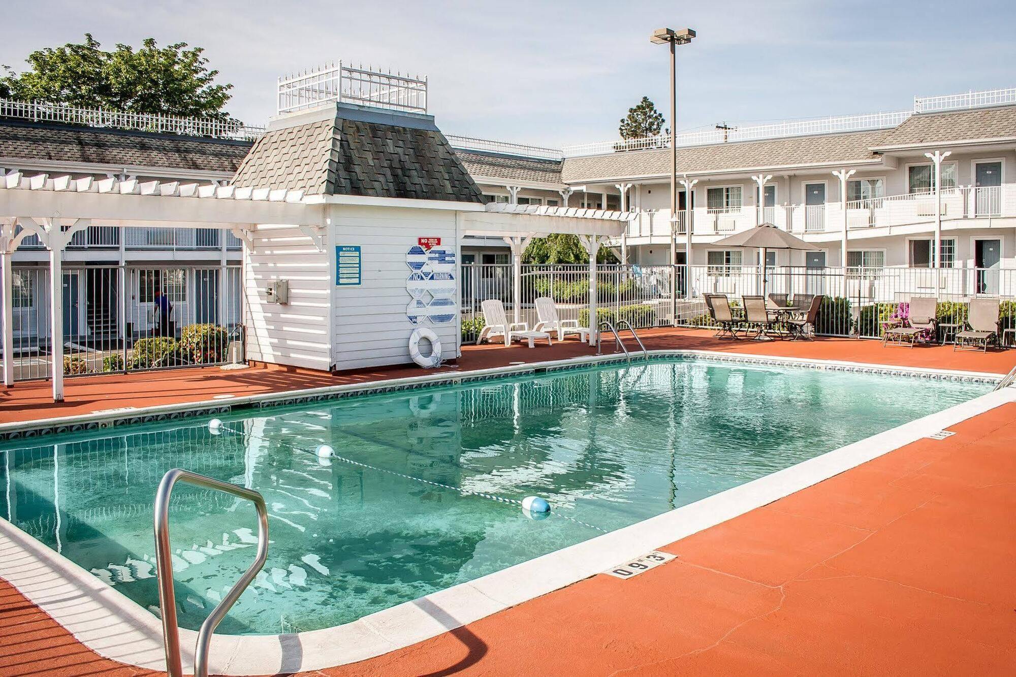 Quality Inn Central Roseburg Eksteriør bilde